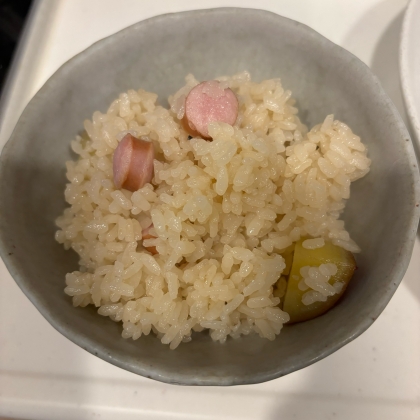 さつまいもとベーコンの炊き込みご飯