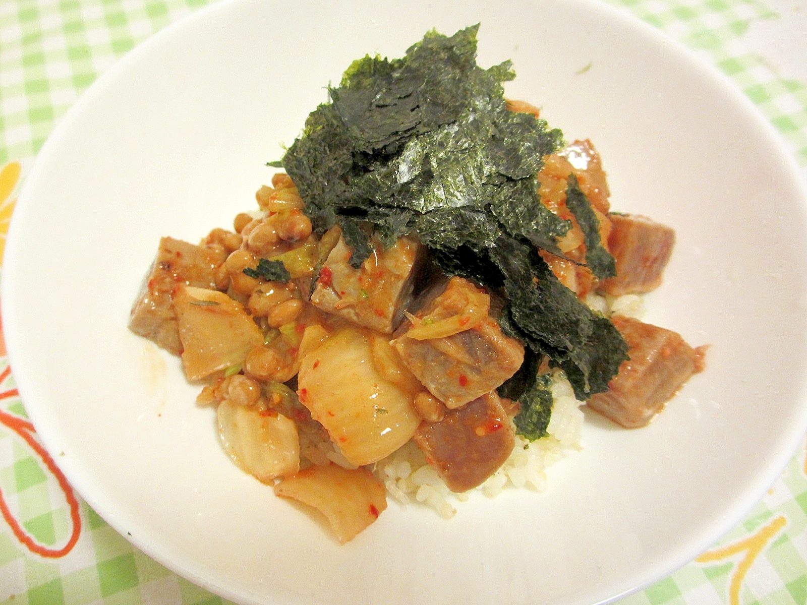 マグロキムチ納豆丼