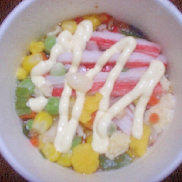 マヨ ニンニクで カニカマmbシーフードラーメン レシピ 作り方 By デブネコたん W ノ 楽天レシピ マヨ ニンニクで カニカマmbシーフードラーメン レシピ 作り方 By デブネコたん W ノ 楽天レシピ