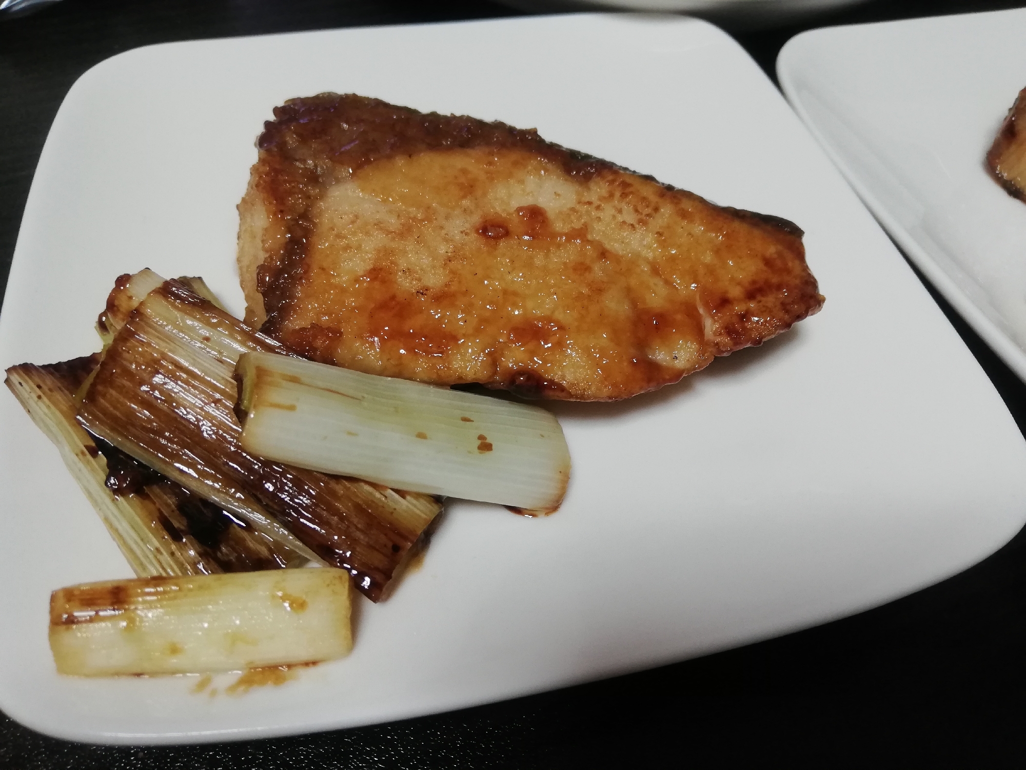 めんつゆとお酒だけ!ブリの照り焼き