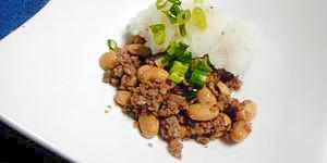 ひき肉と大豆の入り煮のおろしあえ
