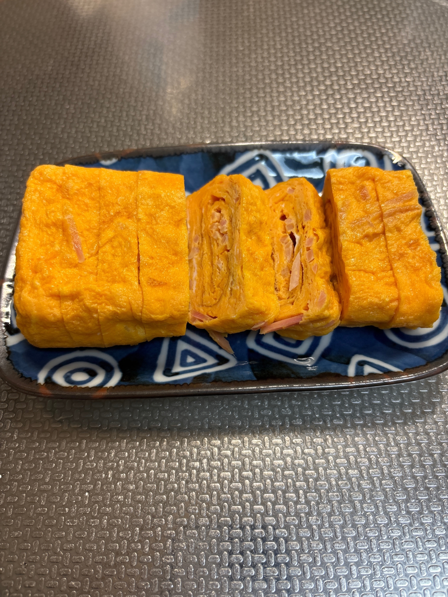 関西の味。紅生姜玉子焼き