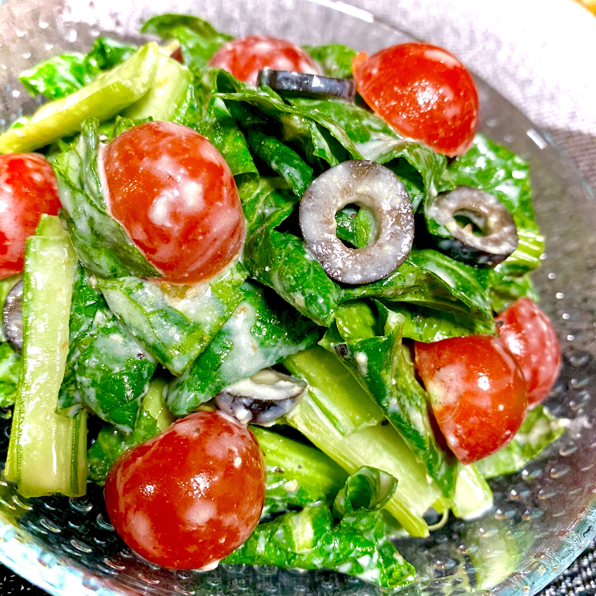 夕飯ランチに 簡単シャキっと小松菜のシーザーサラダ レシピ 作り方 By にゃんぺこ 楽天レシピ