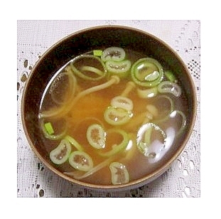 えのきとねぎの冷やし味噌汁