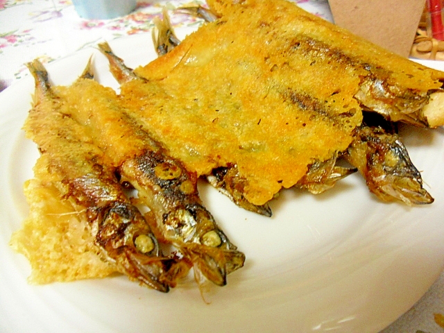 ししゃものカリカリチーズ焼き フライパンで簡単 レシピ 作り方 By ミスチバス8823 楽天レシピ