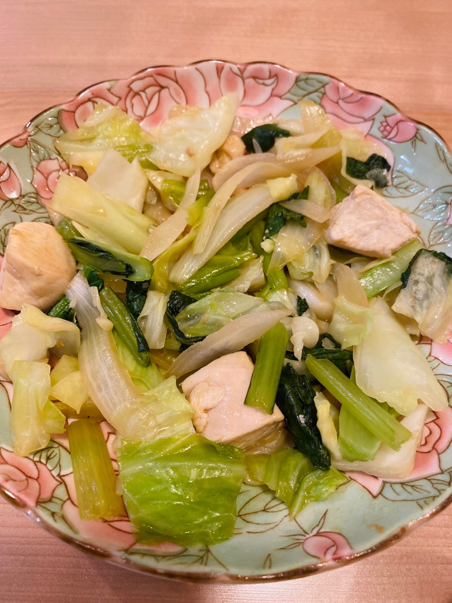 鶏胸肉キャベツ玉ねぎ小松菜のオイスターソース炒め レシピ 作り方 By Amu 楽天レシピ 鶏胸肉キャベツ玉ねぎ小松菜のオイスターソース炒め レシピ 作り方 By Amu 楽天レシピ