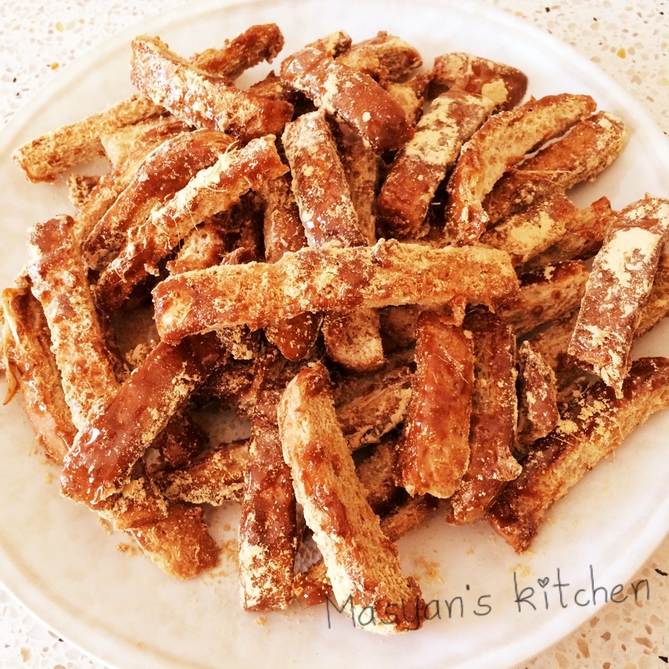 揚げない焼かない 食パンの耳で究極の節約かりんとう レシピ 作り方 By Masya0928 楽天レシピ 揚げない焼かない 食パンの耳で究極の節約かりんとう レシピ 作り方 By Masya0928 楽天レシピ