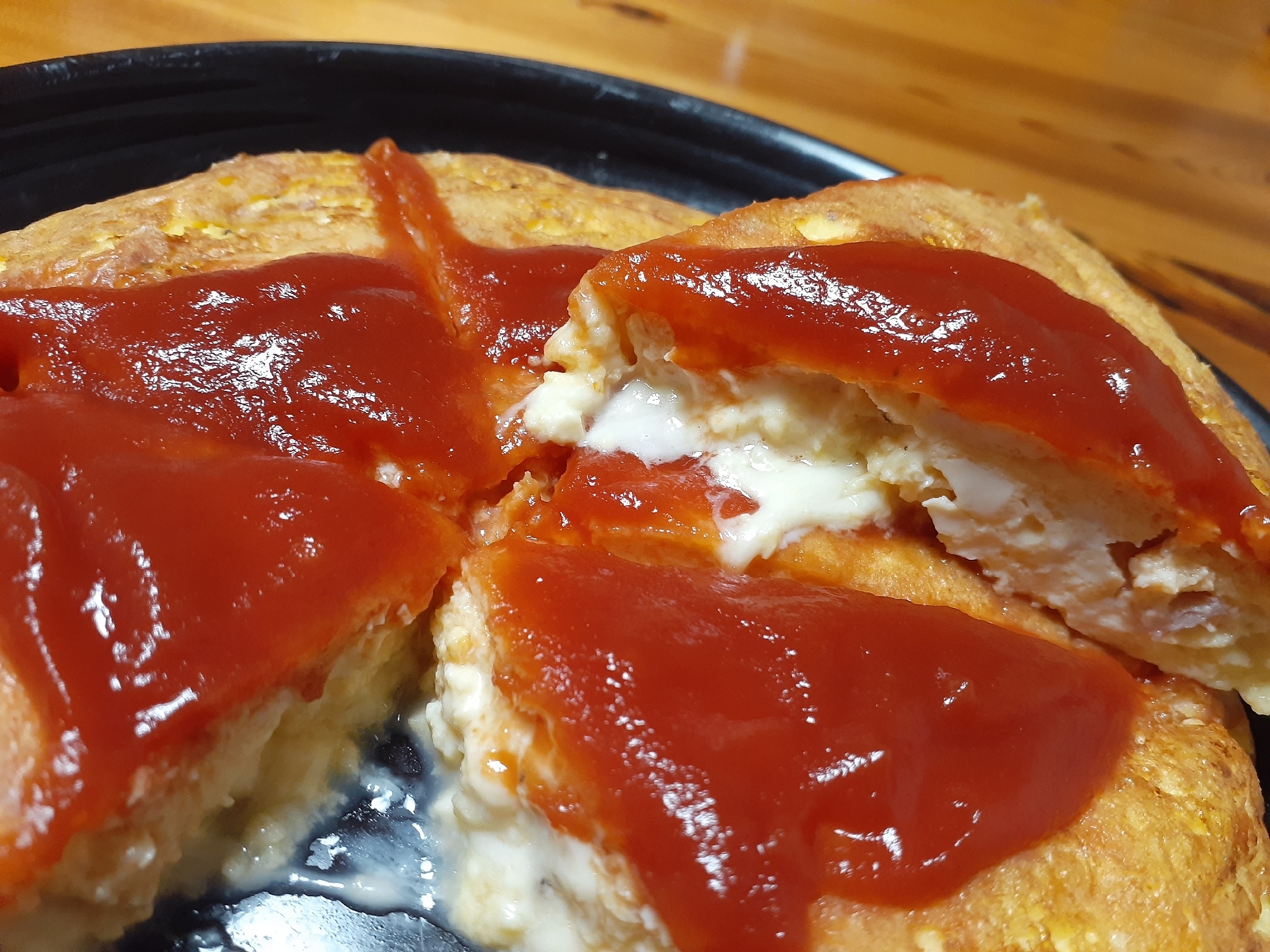 豆腐でふわふわ♪とろ～りベーコンチーズ卵オムレツ！