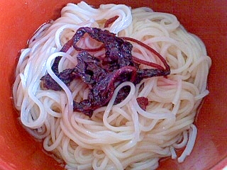 梅シソとしょうがのそうめん