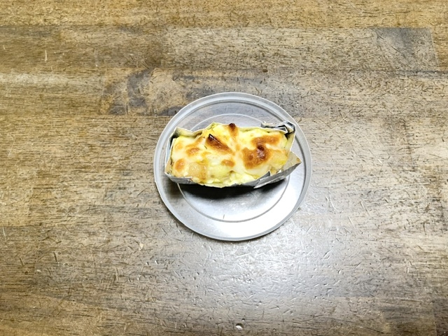お弁当レシピ　ポテトとゆで卵のマヨチーズ焼き