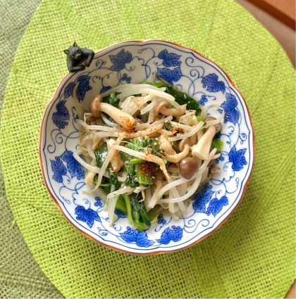 ピリ辛もやし小松菜ブナピーの胡桃&胡麻味噌酢和え