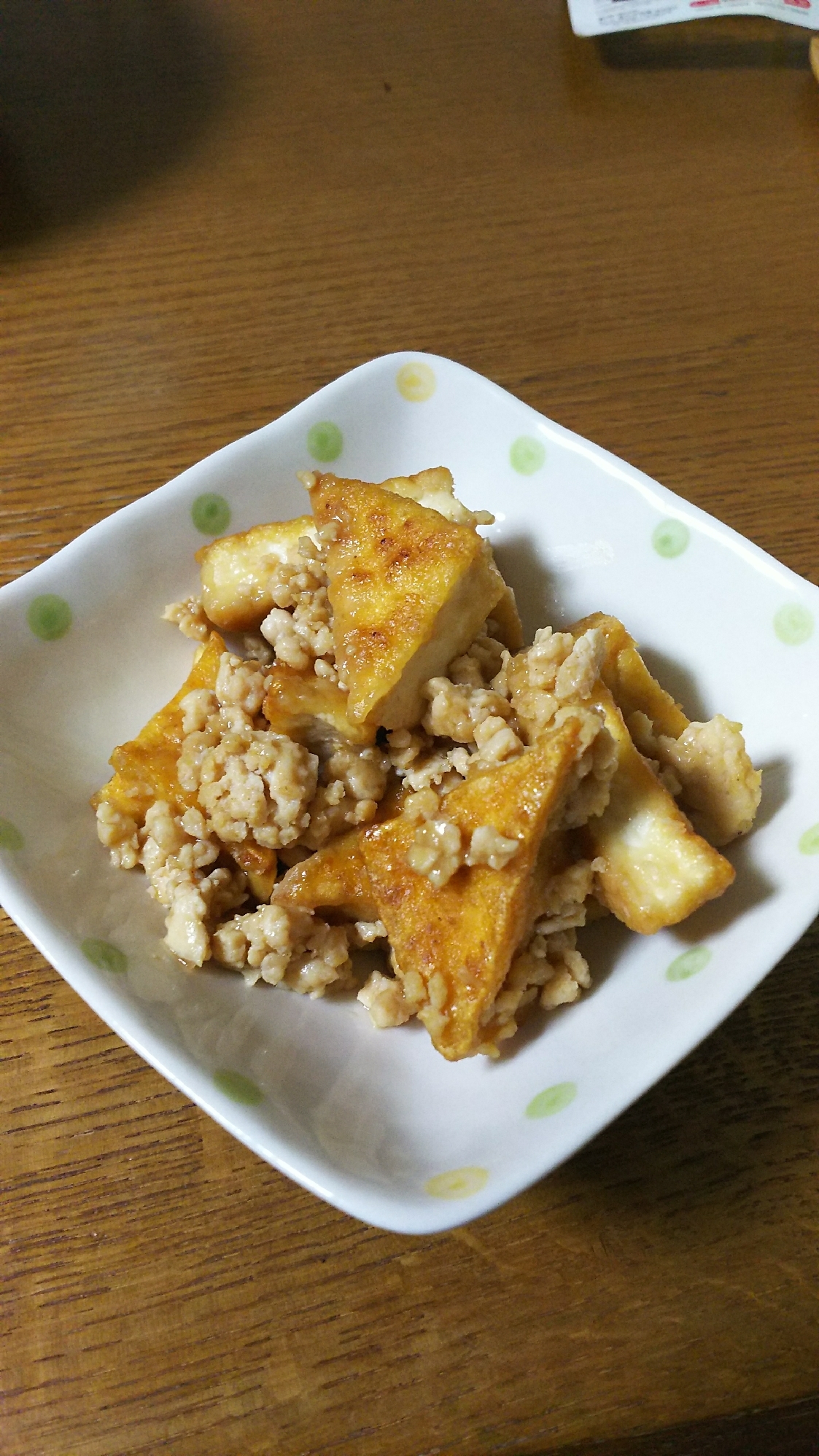 厚揚げと鶏ミンチのオイスターソース炒め