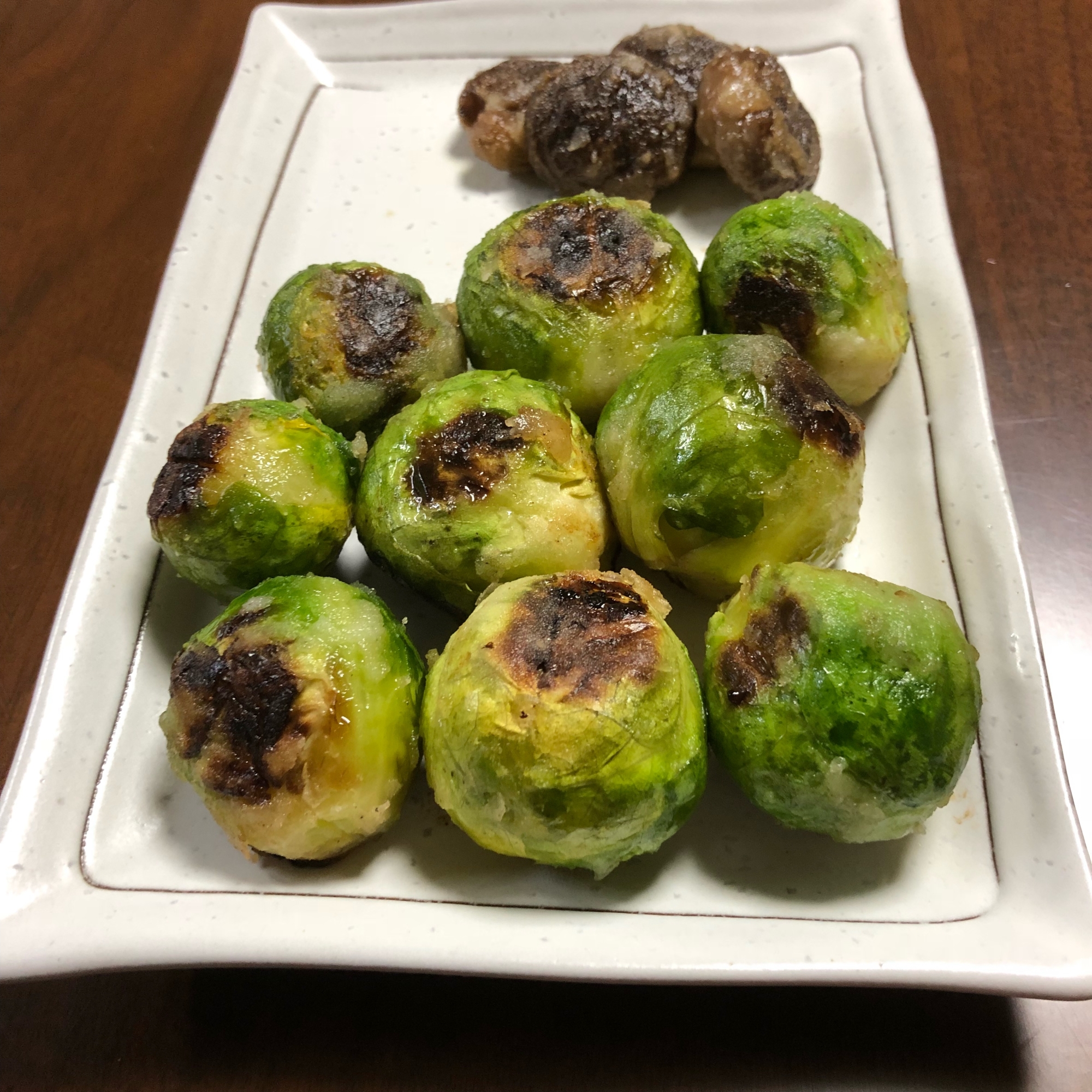芽キャベツの唐揚げ