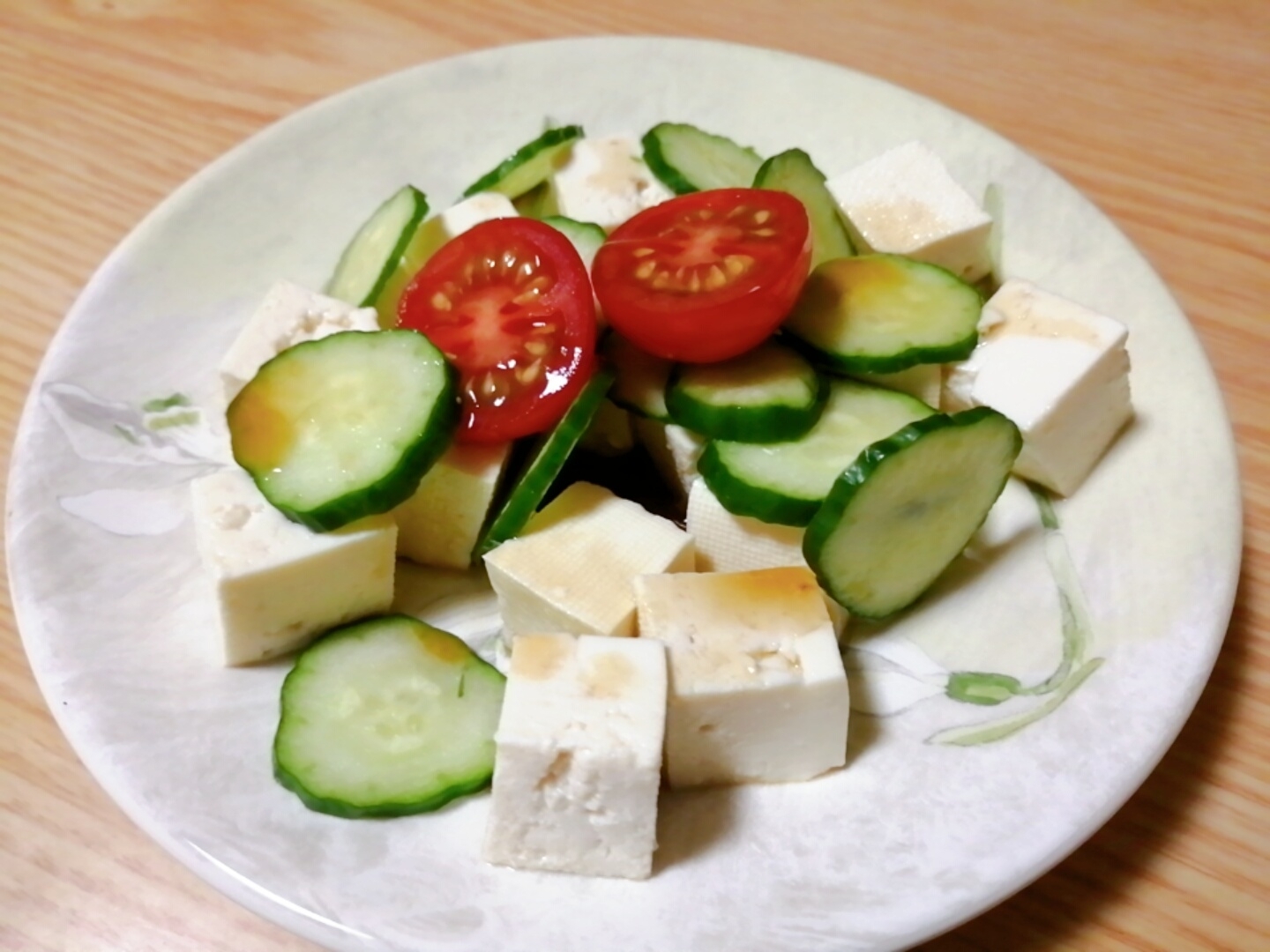 豆腐ときゅうりとミニトマトの中華サラダ