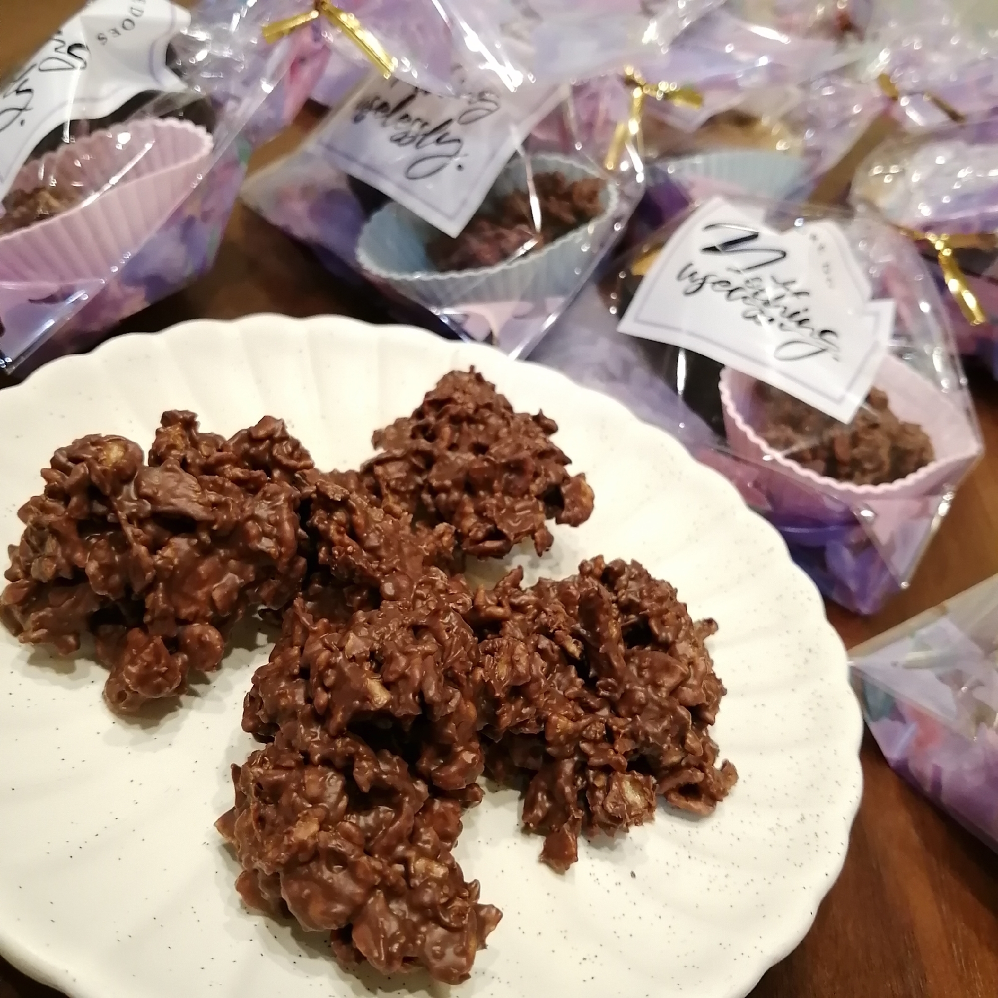 材料2個 簡単なのに旨すぎるクランチチョコ レシピ 作り方 By Momomo 楽天レシピ 材料2個 簡単なのに旨すぎるクランチチョコ レシピ 作り方 By Momomo 楽天レシピ