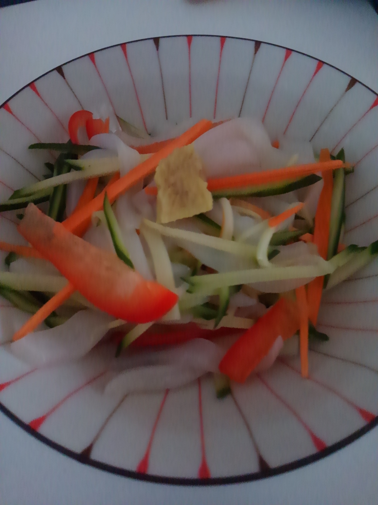 サラダ風 イカそうめん