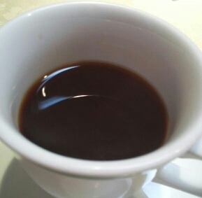 今週は朝夕が冷え込んでちょっと寒かったので、生姜入りコーヒーを！大好きな黒糖も入ってとっても美味しかったです(*^^*)ごちそうさまでした！