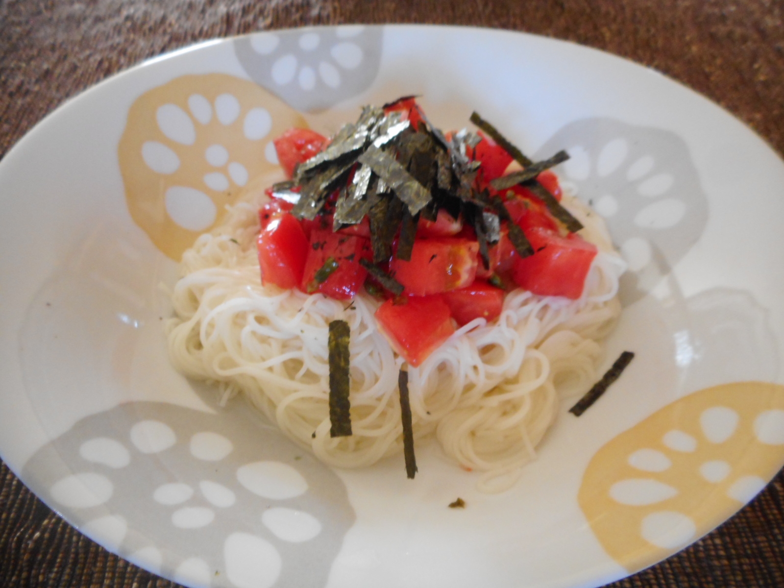 しその実トマトそうめん