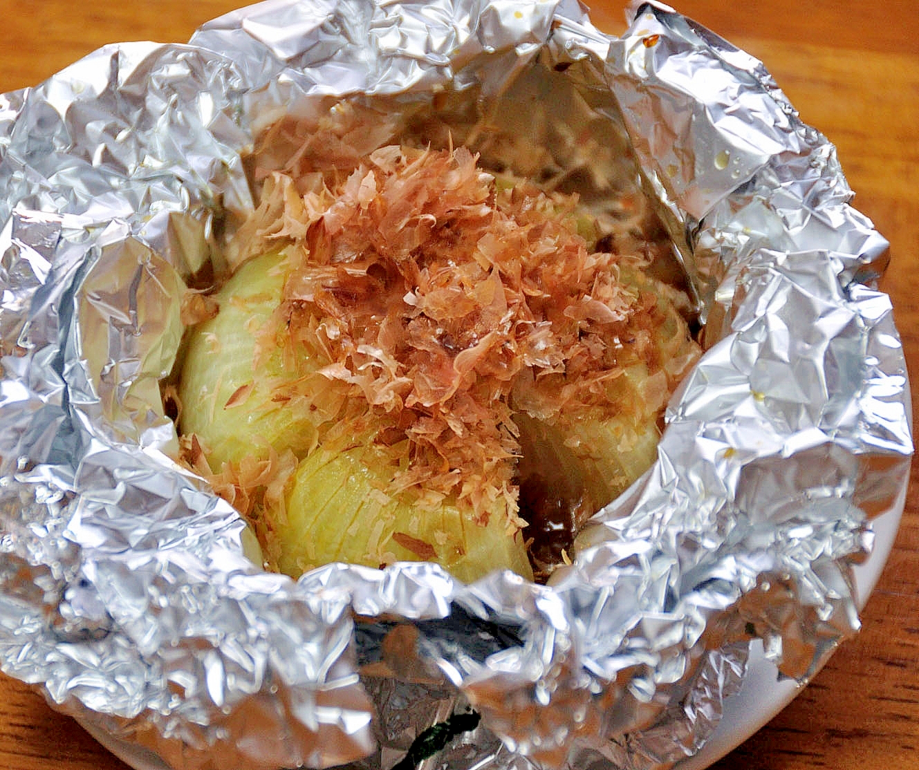 丸ごと玉ねぎのホイル焼き レシピ 作り方 By ふじ子 楽天レシピ 丸ごと玉ねぎのホイル焼き レシピ 作り方 By ふじ子 楽天レシピ