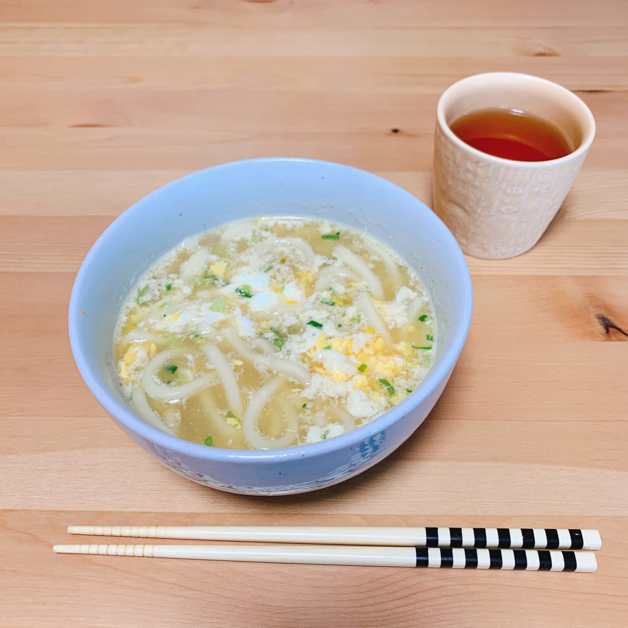 うどんスープの素で簡単うどん！