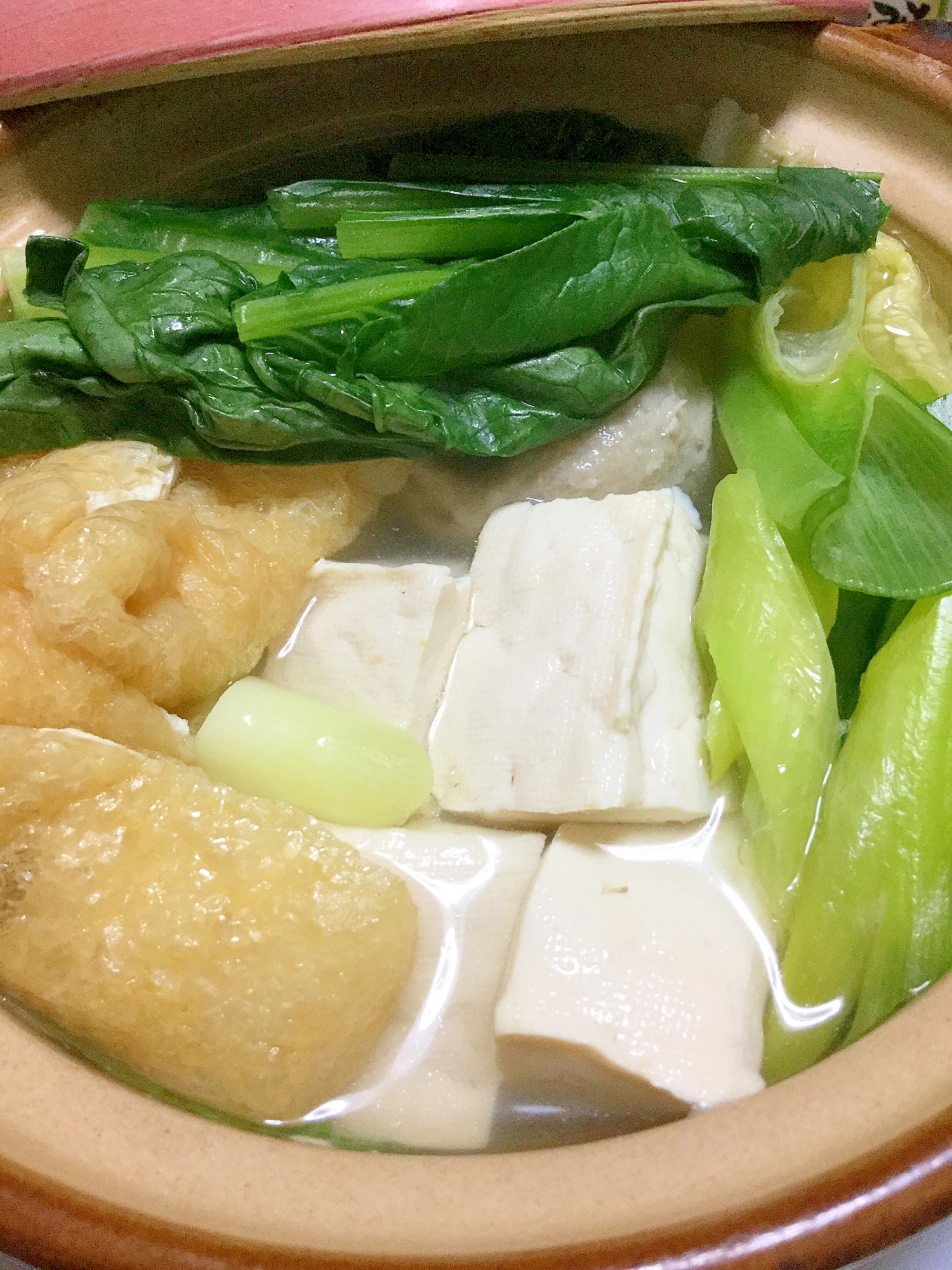 あり合わせ湯豆腐鍋☆イワシのつみれと揚げと小松菜
