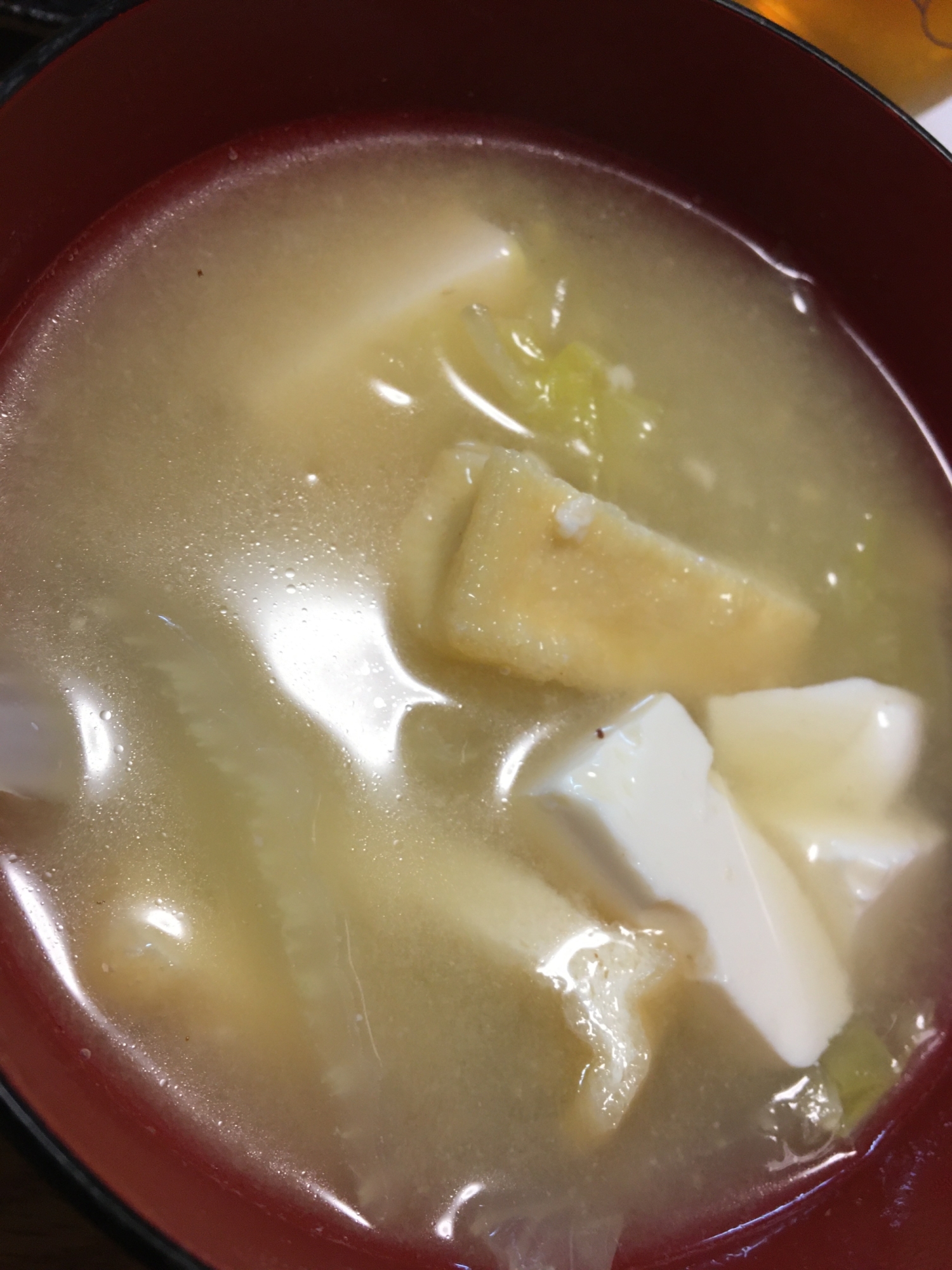 簡単!美味しい白菜のお味噌汁♪レポ大歓迎☆