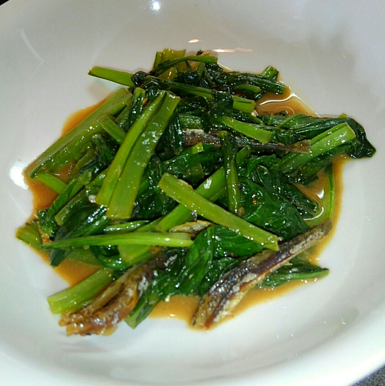 小松菜と煮干しのマヨ醤油炒め