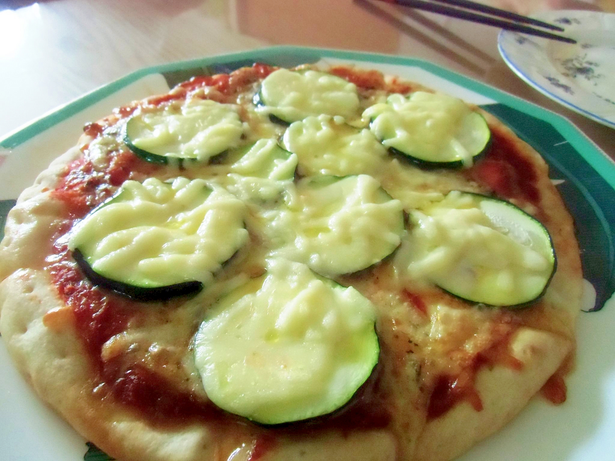 ズッキーニのピザ