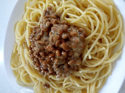 美味しい！お昼ご飯は簡単でジャンキーなものになりがちなんですがパスタで納豆食べれると健康的な感じがして最高です！また作ります！