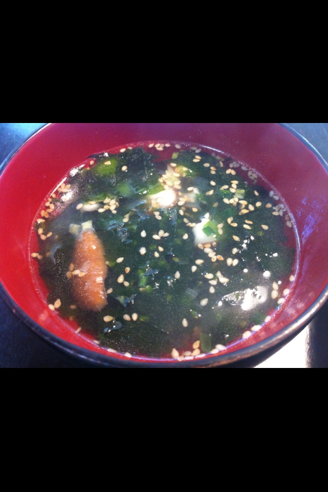 椎茸とわかめのスープ