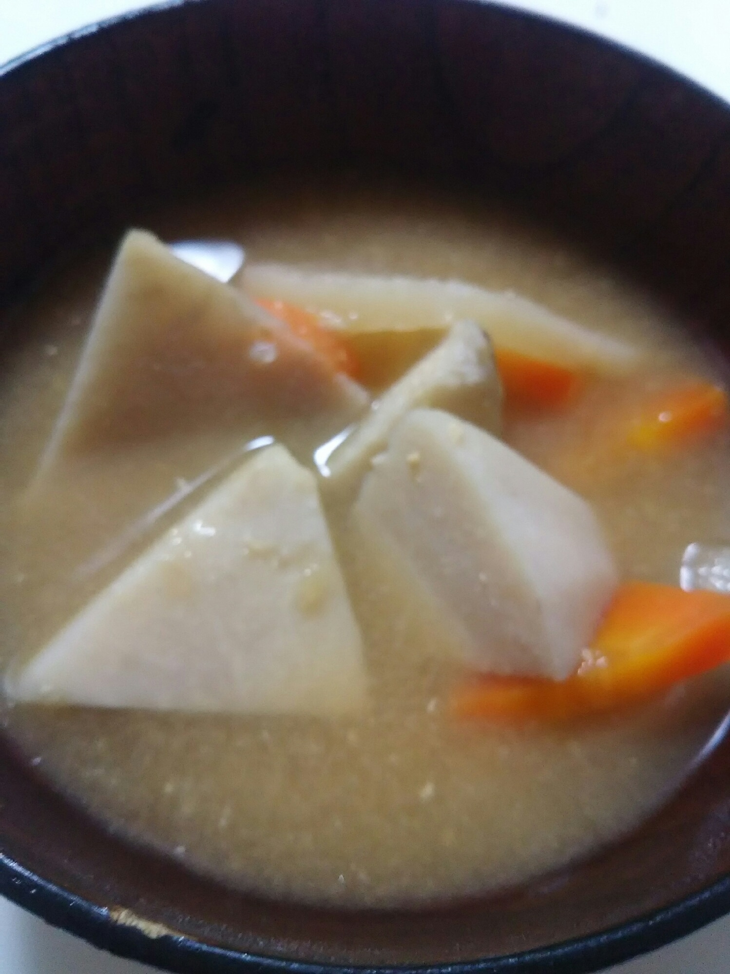 里芋と大根と人参の味噌汁 レシピ 作り方 By Kkikk 楽天レシピ