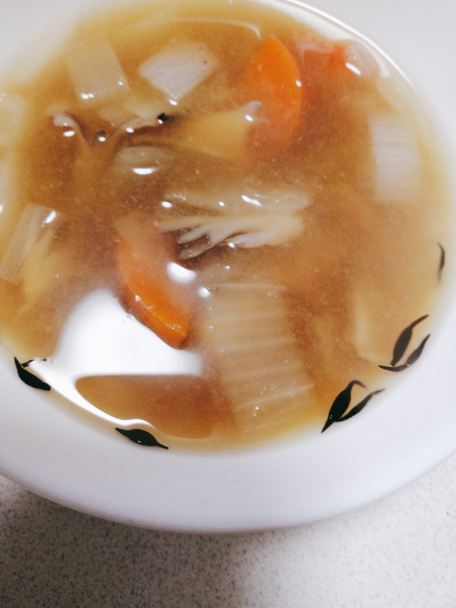 ひじきにんじん玉ねぎの味噌汁