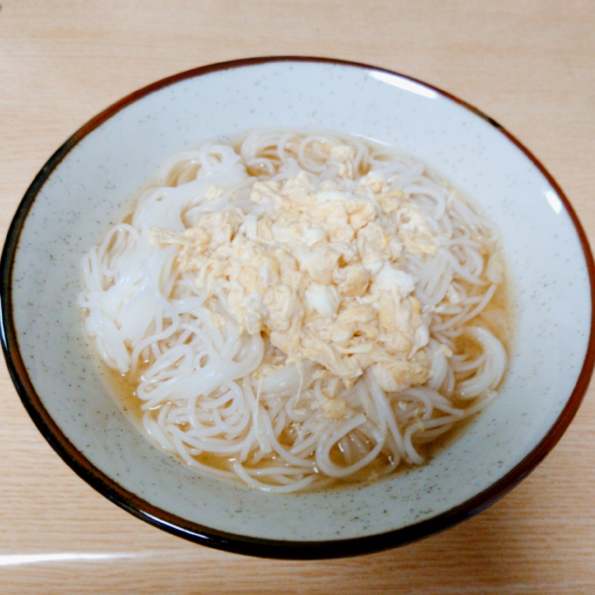 「カレー風味」の卵とじにゅう麺