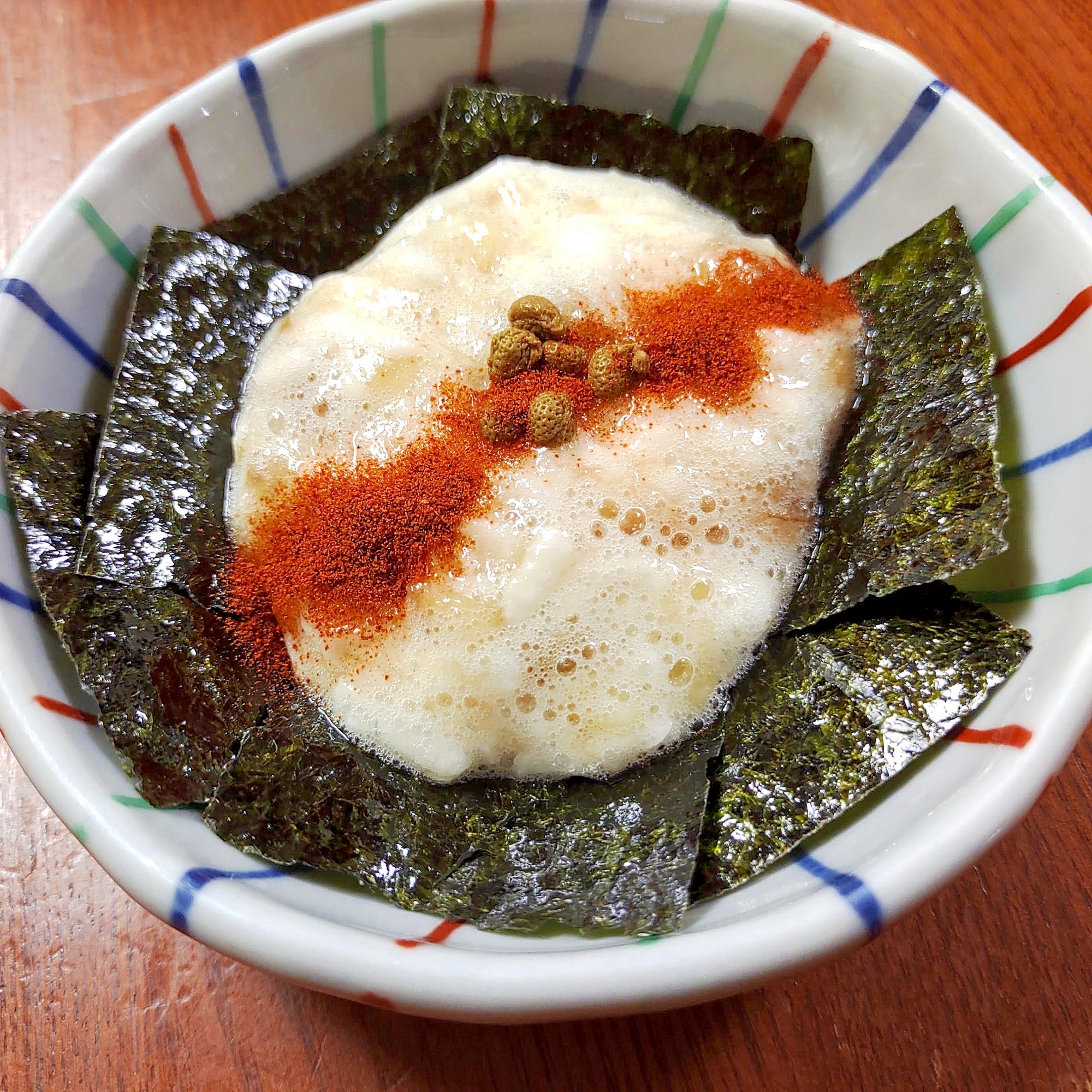 ●超簡単★国産チーズ×自然薯♪ピリ辛バナナとろろ●