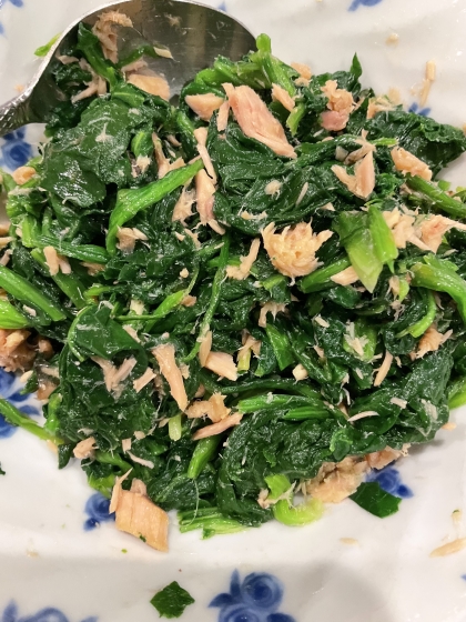 ”めんつゆで美味しい”　ほうれん草とツナのおひたし