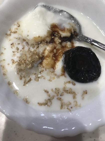 セサミン入りプルーンヨーグルト