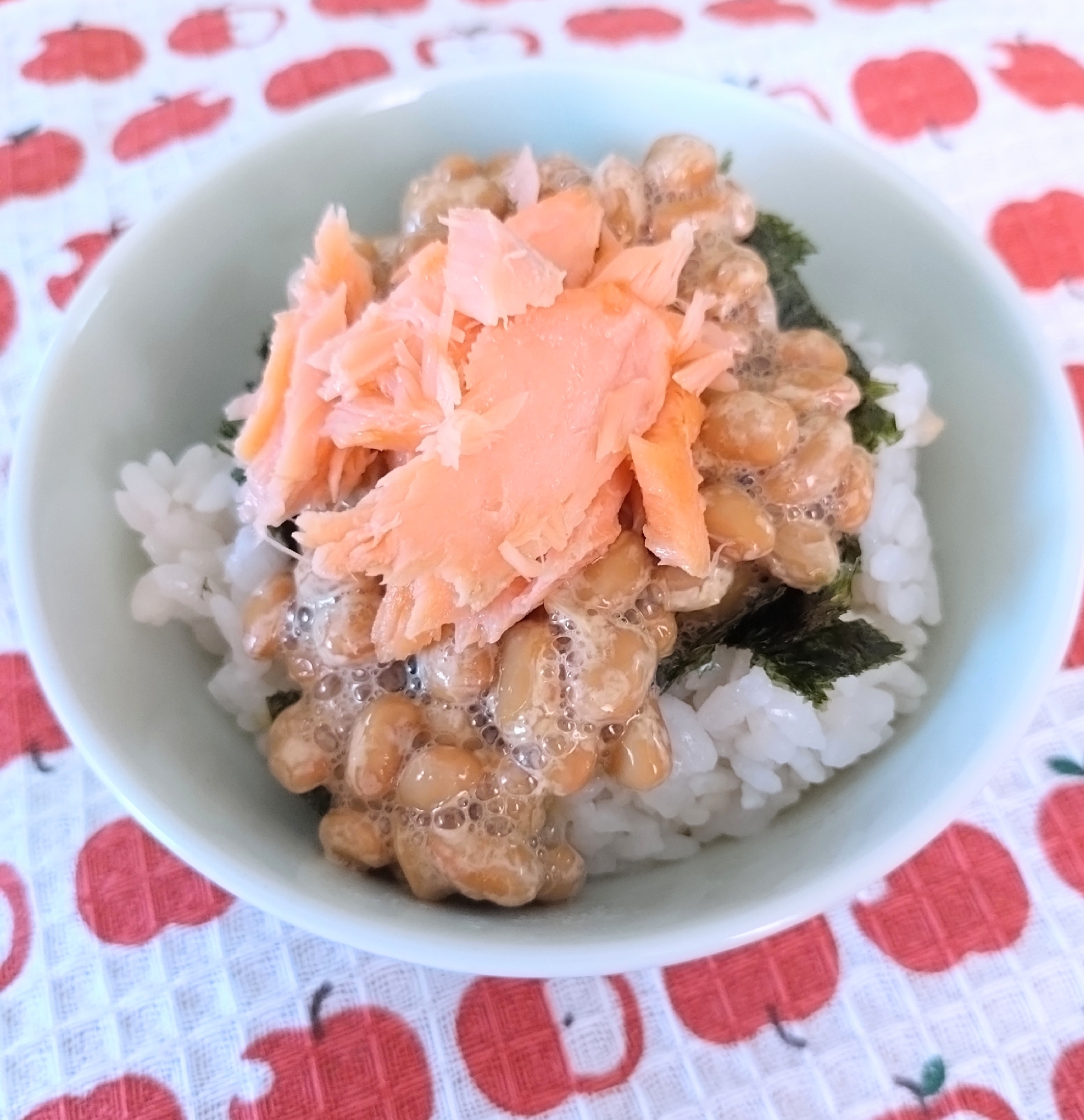 鮭と海苔の納豆ご飯☆