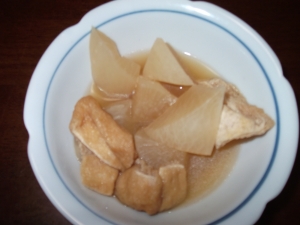 めんつゆで大根と油揚げの焚き物