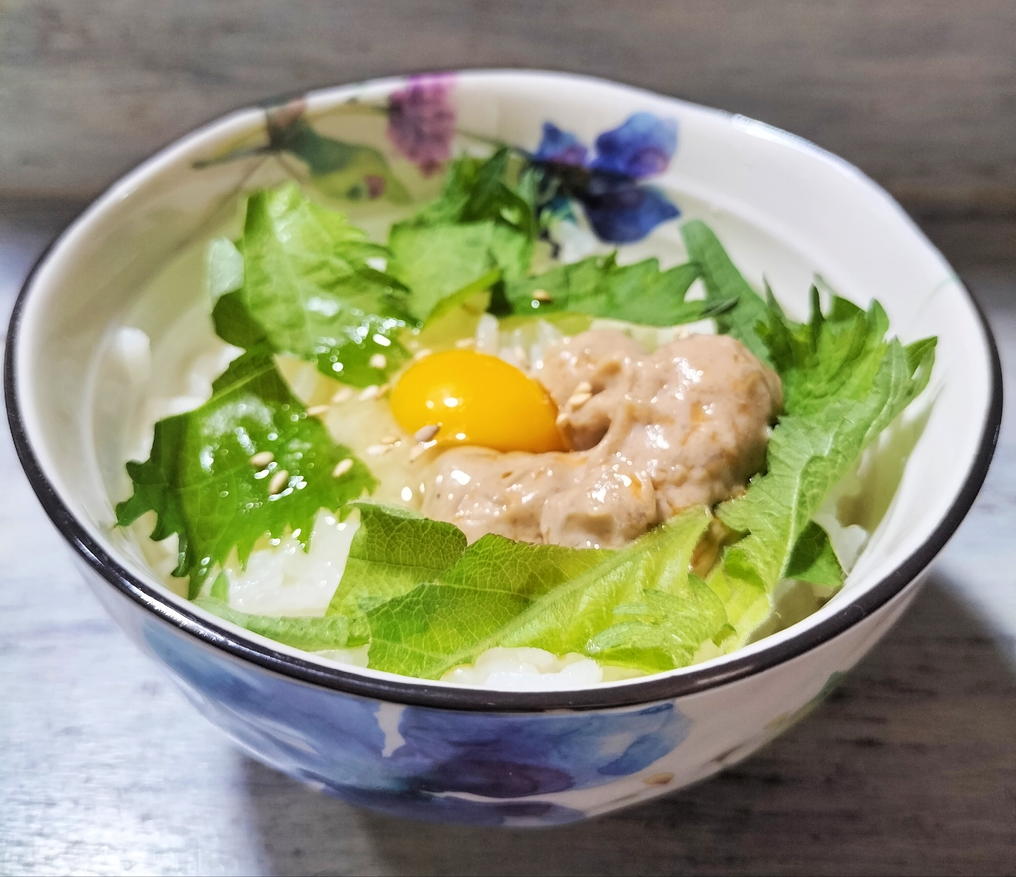 簡単で美味♡カニ味噌月見丼