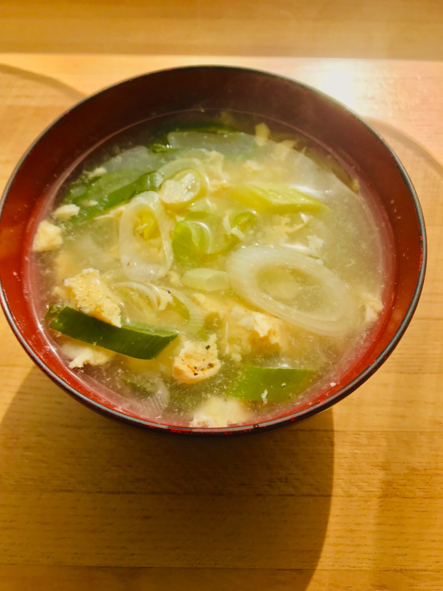 【ヘルシー】ネギと卵のあっさり塩味スープ