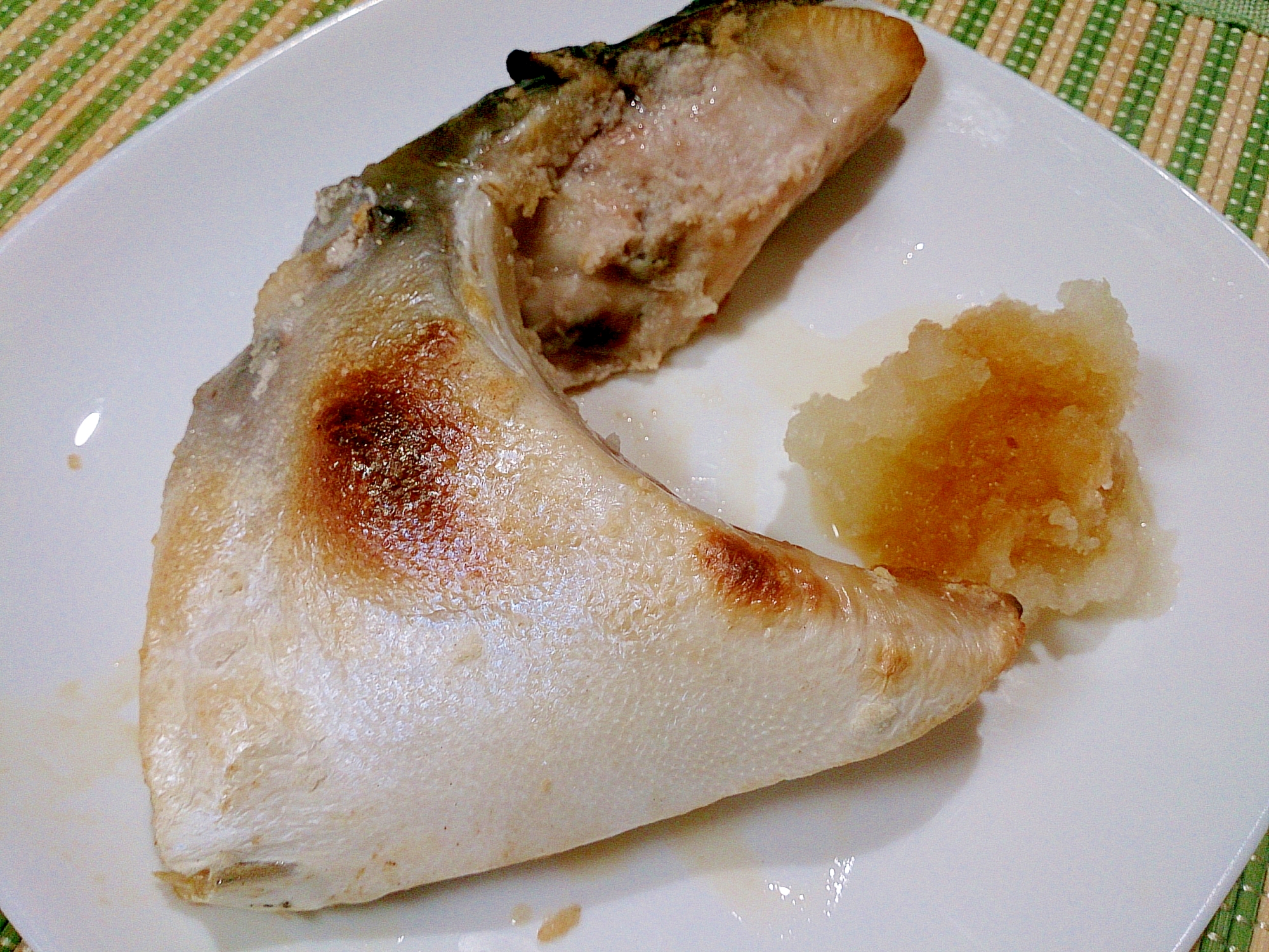 ぶりかま 塩焼き コツ ポイント 簡単下ごしらえ レシピ 作り方 By Hideok8 楽天レシピ ぶりかま 塩焼き コツ ポイント 簡単下ごしらえ レシピ 作り方 By Hideok8 楽天レシピ