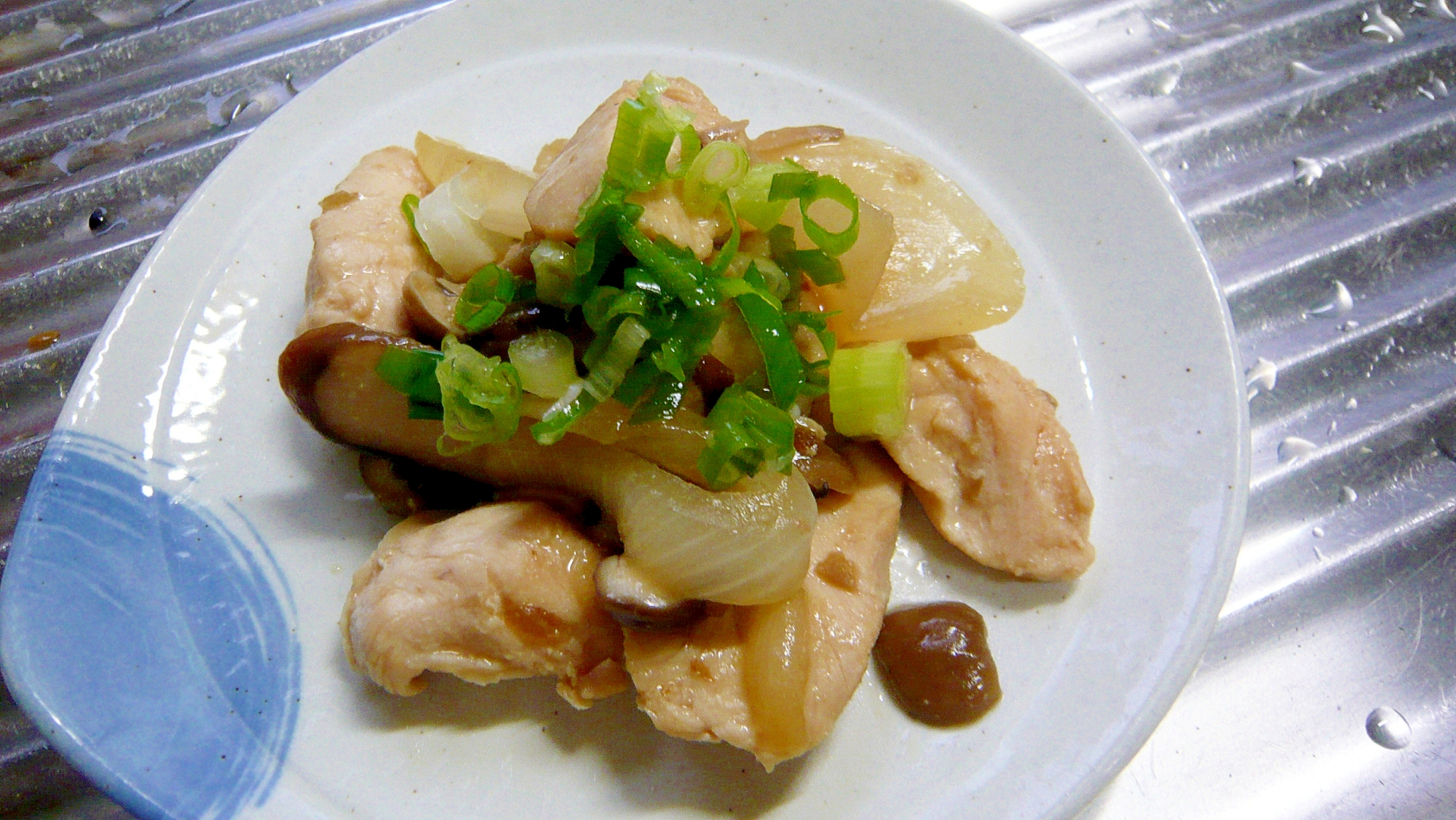 ❤　鶏ささみ＆キノコ＆玉ねぎの梅醤油炒め　❤
