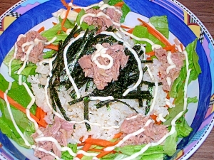 サラダちらし寿司