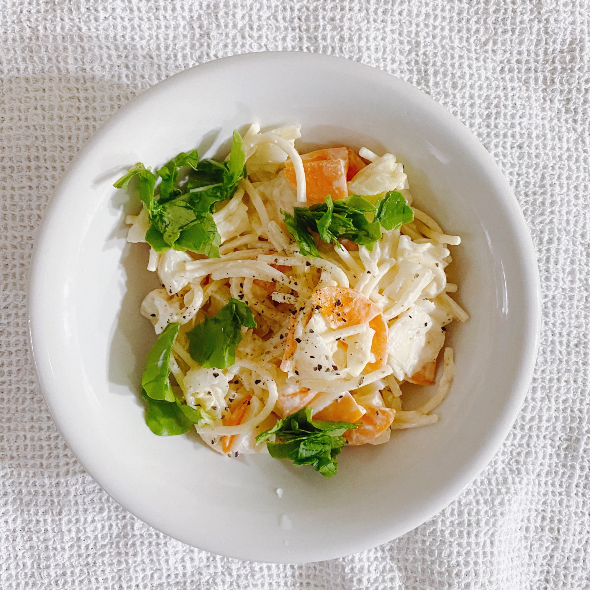 パスタと野菜のマヨサラダ