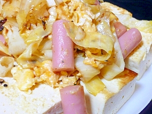 魚肉ソーセージと豆腐のチャンプルー