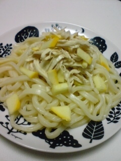 ズッキーニと鶏むね肉の酢うどん