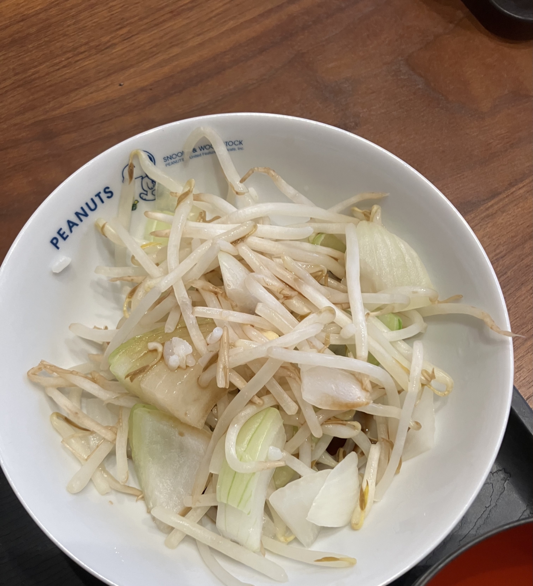 新玉ねぎと玉ねぎの塩レモン炒め