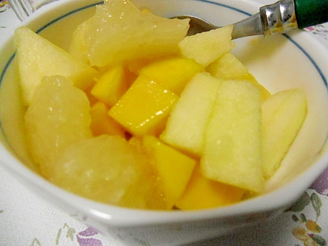 黄色いフルーツポンチ レシピ 作り方 By ミスチバス 楽天レシピ 黄色いフルーツポンチ レシピ 作り方 By ミスチバス 楽天レシピ