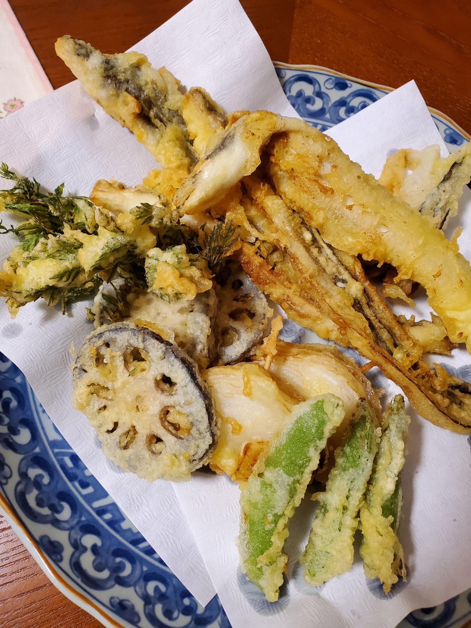 丸ごと穴子の天ぷら レシピ 作り方 By K5b4 楽天レシピ 丸ごと穴子の天ぷら レシピ 作り方 By K5b4 楽天レシピ