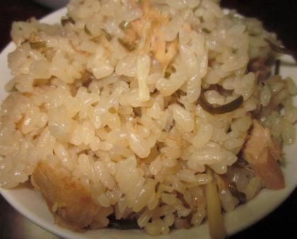 ツナと塩コンブで美味しい炊き込みご飯ができるなんて
とても簡単でいいですね。
また作ります。
ごちそうさまでした(^O^)／